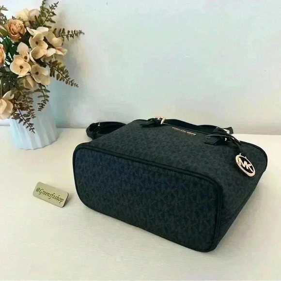 Michael Kors XS Jet Set Travel Carryall Top Zip Tote Black - Picture 5 of 9